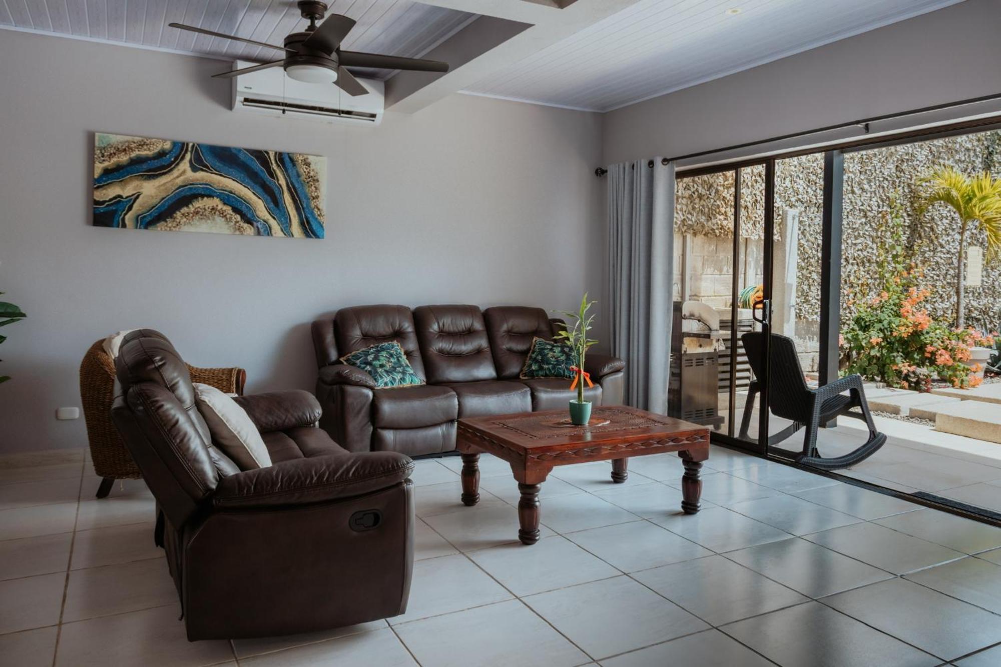 Private Home With Resort Style Swimming Pool Jacó Екстериор снимка