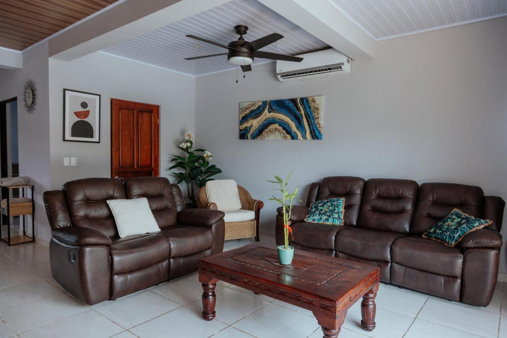 Private Home With Resort Style Swimming Pool Jacó Екстериор снимка