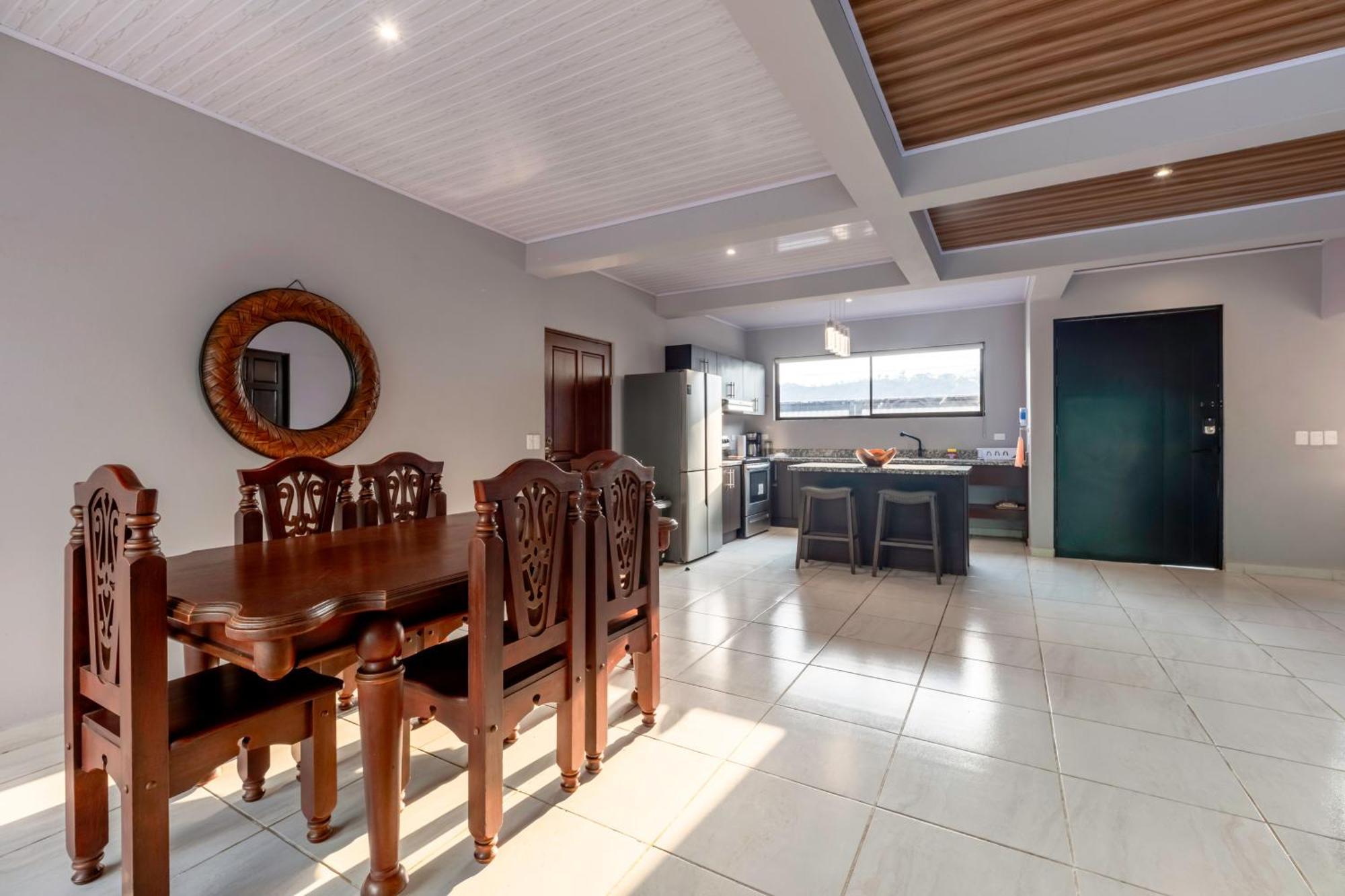 Private Home With Resort Style Swimming Pool Jacó Екстериор снимка